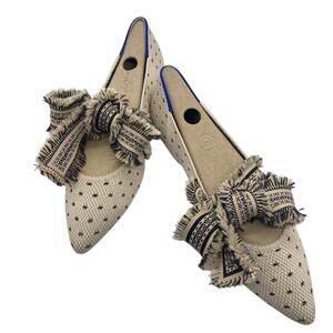 Rothy’s The Point Tuxedo Flats Size 9 NIB Rare Discontinued Style 018-011 Beige